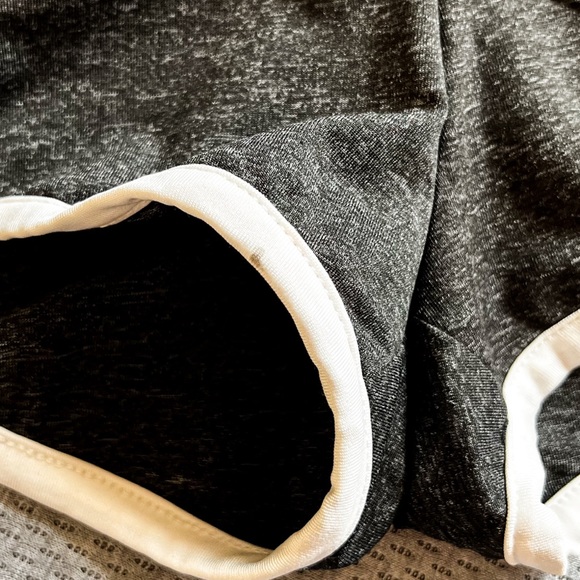 SHEIN | Deftones Screen Print Pony Scrunch Butt Shorts - Picture 5 of 8